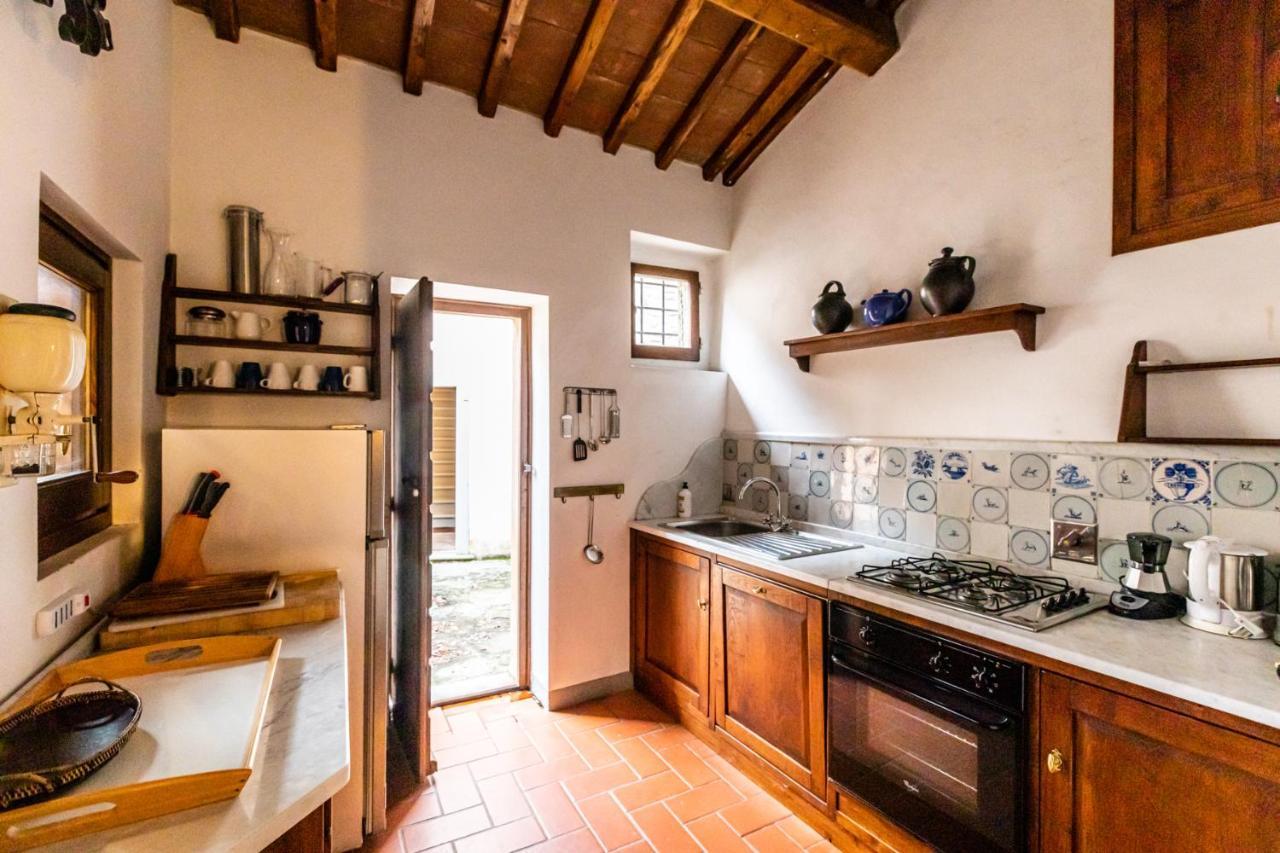 דירות סקרפריה Borghetto Il Poggiolo Mugello - Affitti Brevi Italia מראה חיצוני תמונה